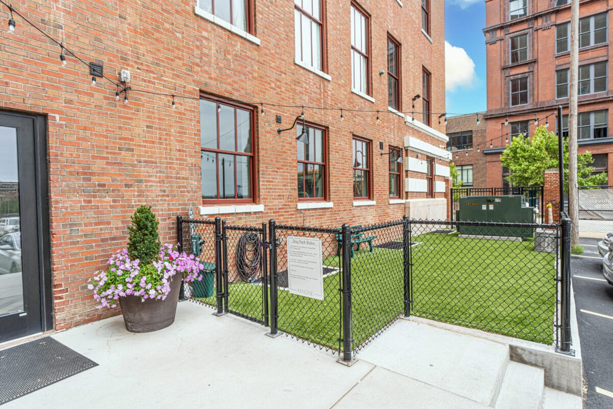 Photo Gallery Malone STL St. Louis Apartments